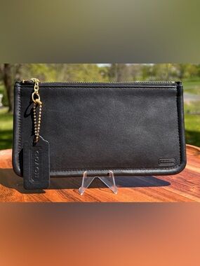 Vintage COACH Black Glovetanned Leather Skinny Case Like New
